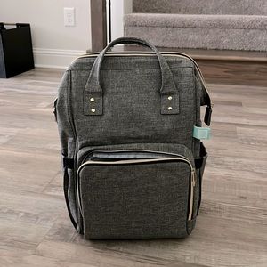 Pump/ diaper bag